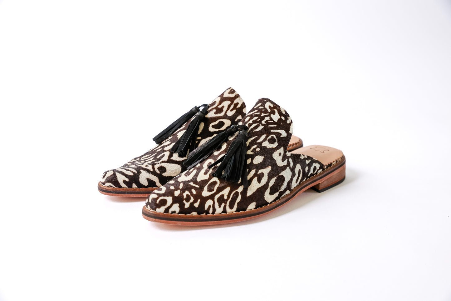 Dina in Black Leopard