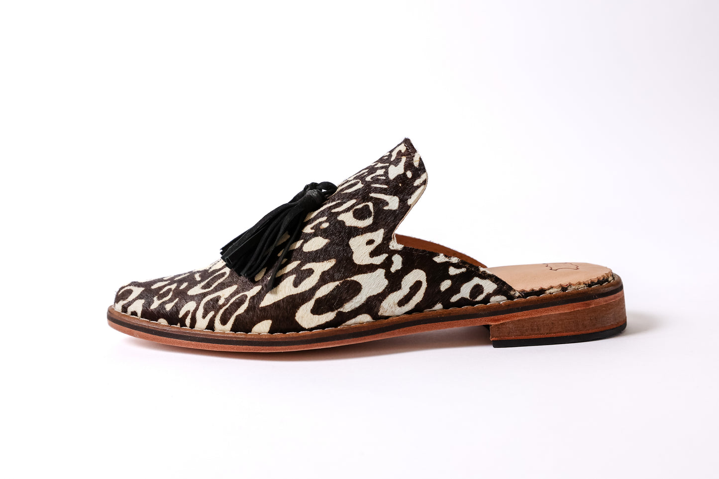 Dina in Black Leopard